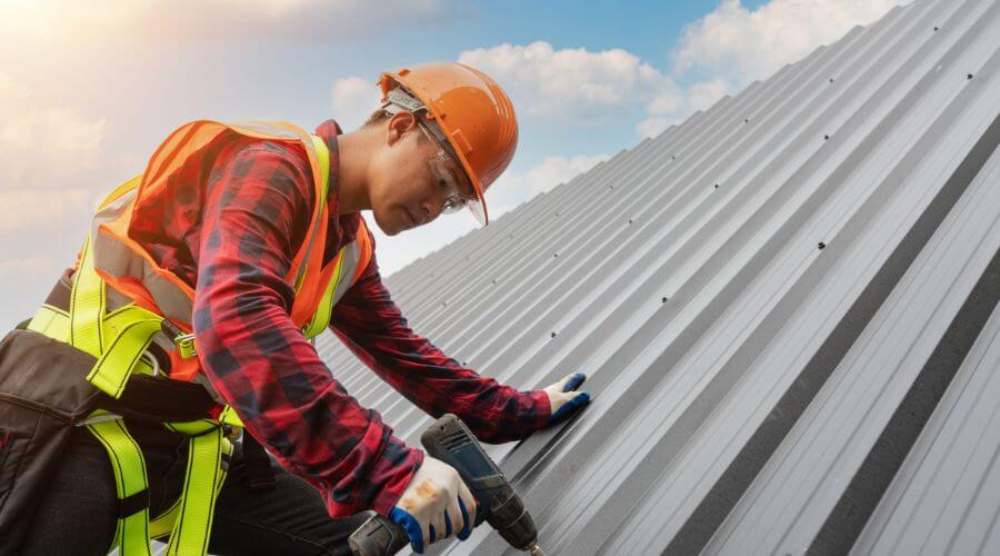 Professional Emergency Roof Repairs services in Lumberport, WV